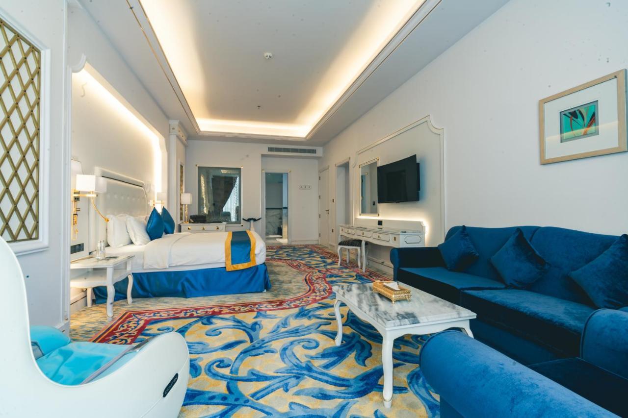Iridium Hotel Ta'if Esterno foto